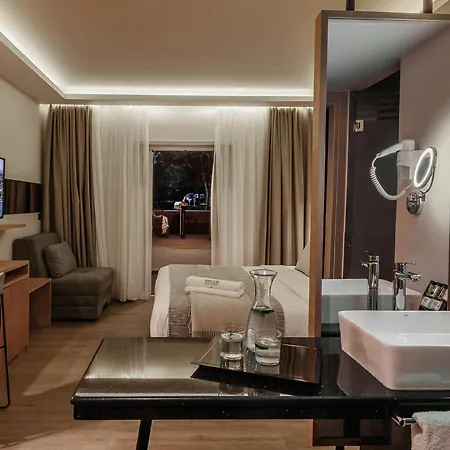 Dolce By Wyndham Athens Attica Riviera Hotel Vravrona Exterior photo