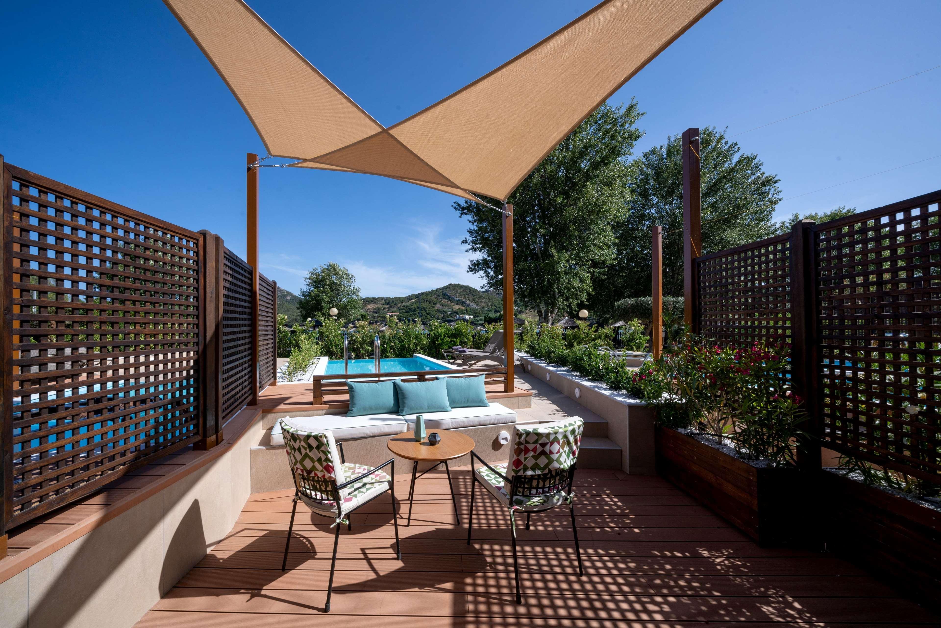 Отель Dolce By Wyndham Athens Attica Riviera