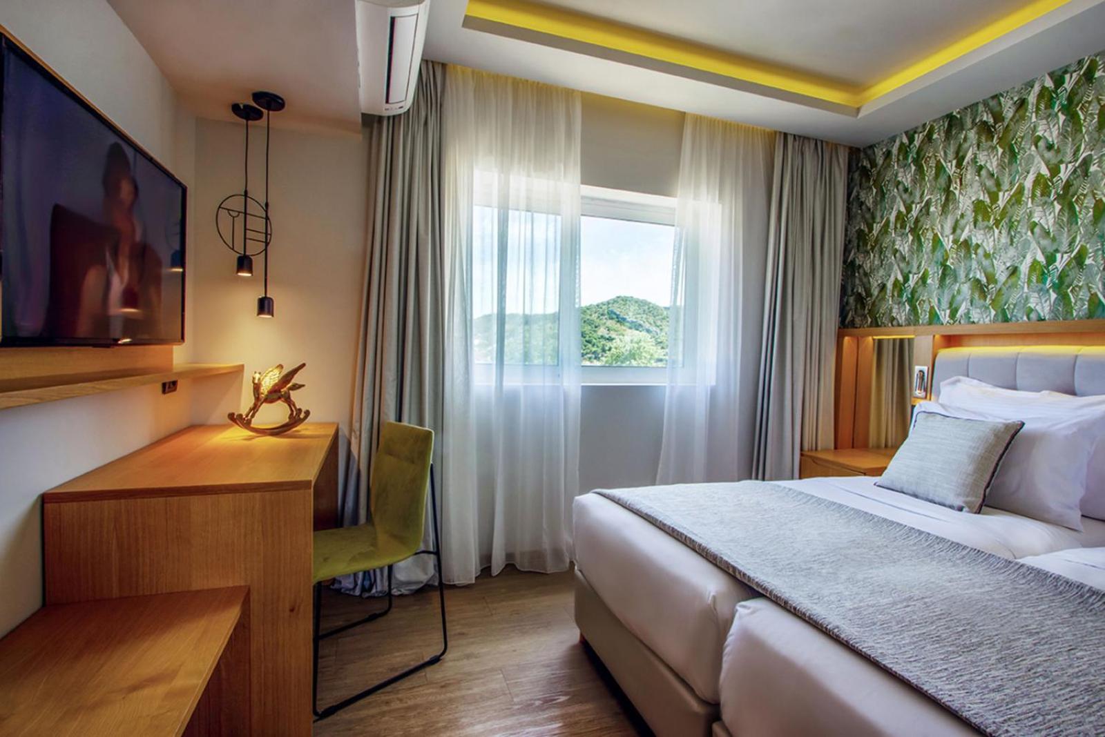 Dolce By Wyndham Athens Attica Riviera Hotel 5*