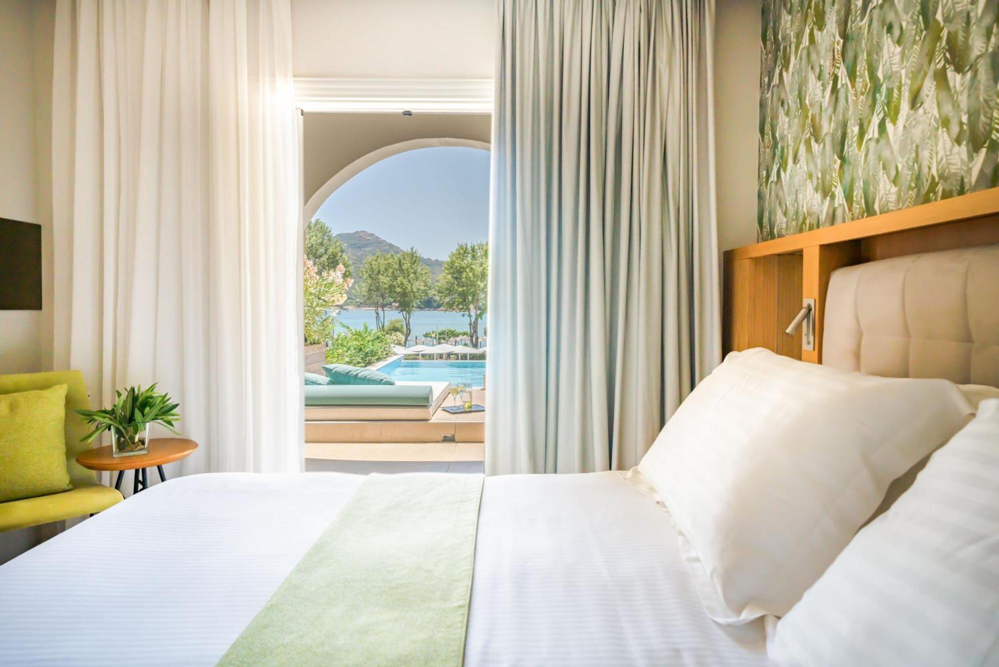 Hotel Dolce By Wyndham Athens Attica Riviera 5*